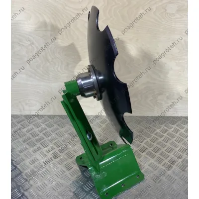 78100908 Стойка регулируемая с диском правая