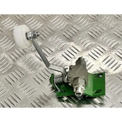 911410 Кран гидравлический правый