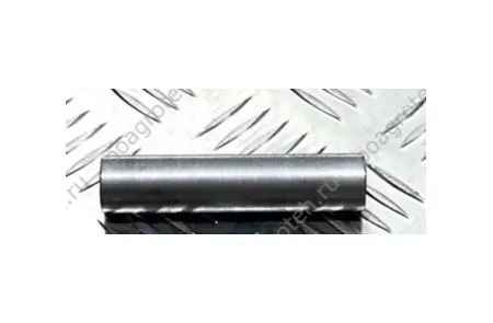 3887300 Втулка дистанционная