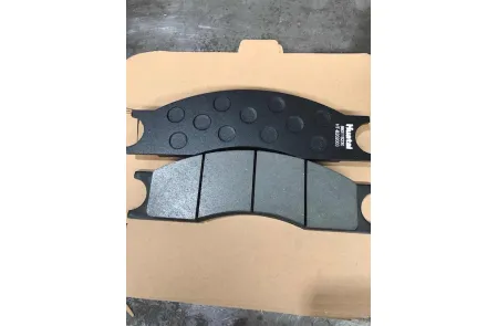 6.1HT8725 Brake pad卡特彼勒 860115230