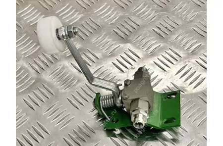 911410 Кран гидравлический правый