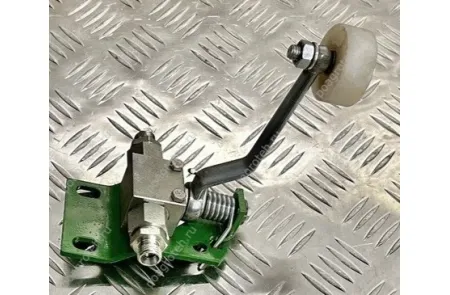 911411 Кран гидравлический левый