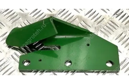 931244 Кронштейн правый