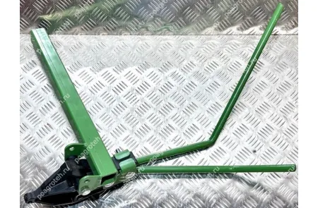 963319 Штригель левый крайний в сборе