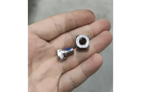 200-BNC-3100 Стопорный болт