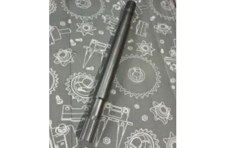 181-0-04-100-1 Полуось моста ведущего L=585, Z=22