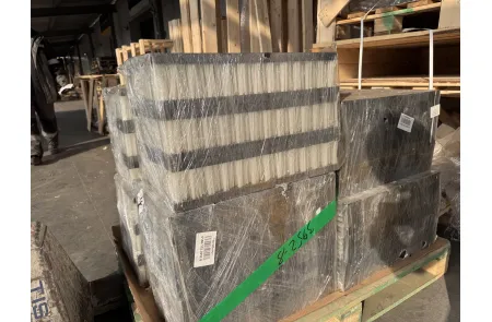 Щетка-чесалка для скота Г-образная Kerbl Texas, изображение 3