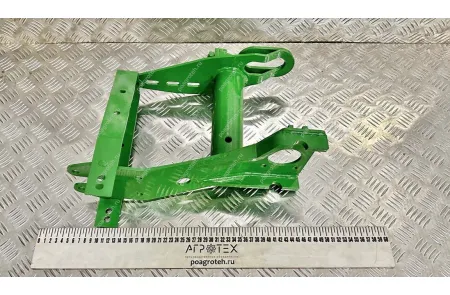 937895 Кронштейн крепления штанги