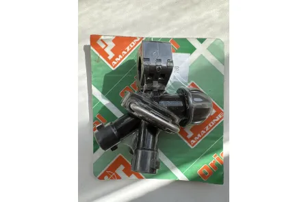 4012747, ZF760, 4012245 Держатель форсунок трёхпозиционный D 1/2″ F10 для AMAZONE